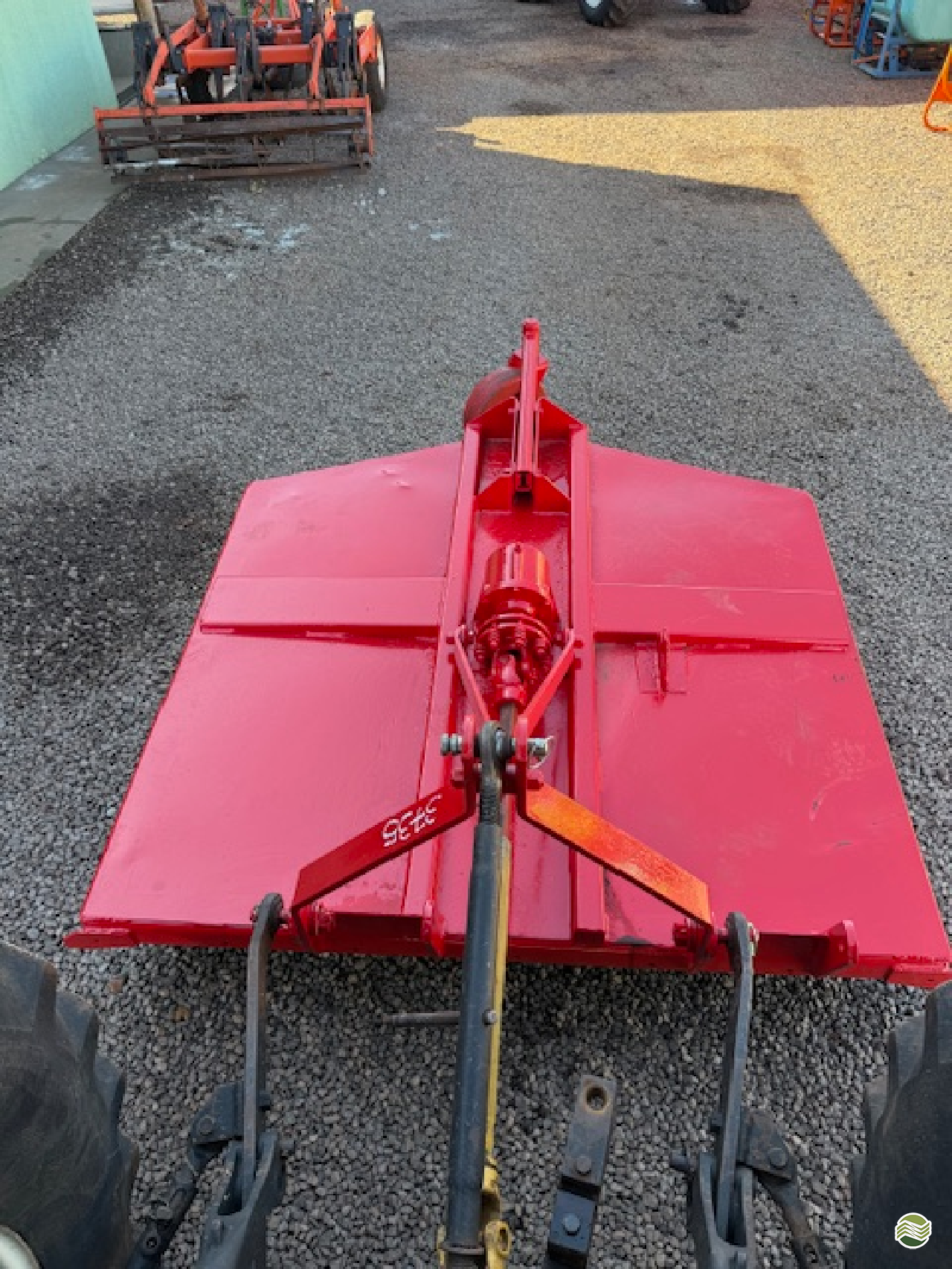 IMPLEMENTOS AGRICOLAS ROCADEIRA ROCADEIRA HIDRÁULICA Cotramaq Tratores GOIOERE PARANÁ PR